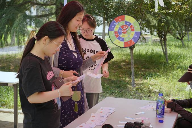 圖示, 示意圖

中度可信度描述已自動生成:ver1